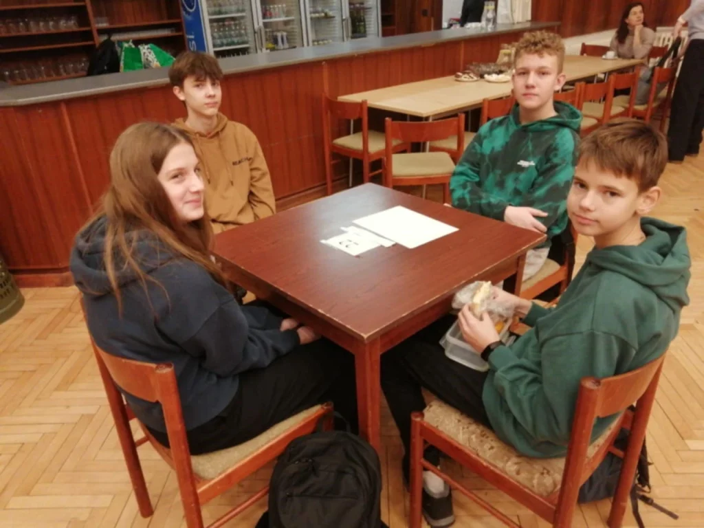 b2a88e5d-17d8-419a-a365-0855aead3427